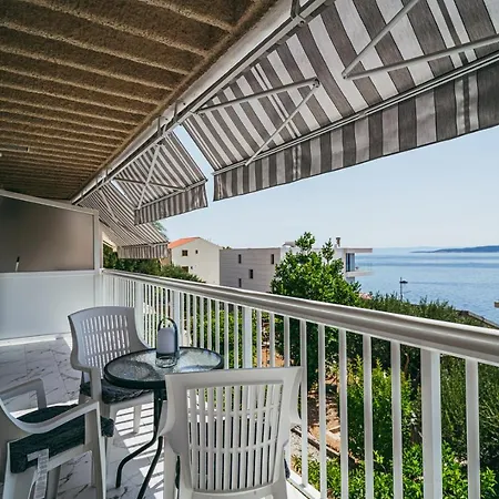 Sea Paradise Brela Exterior photo